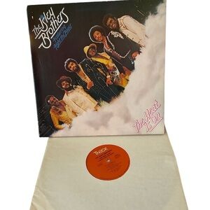 Collectible. 1975 The Isley Brothers  T-Neck Stereo x698 .